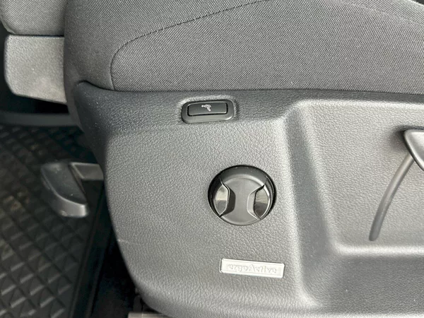 Volkswagen Touran Comfortline 1.5 TSI 110kW - foto 28