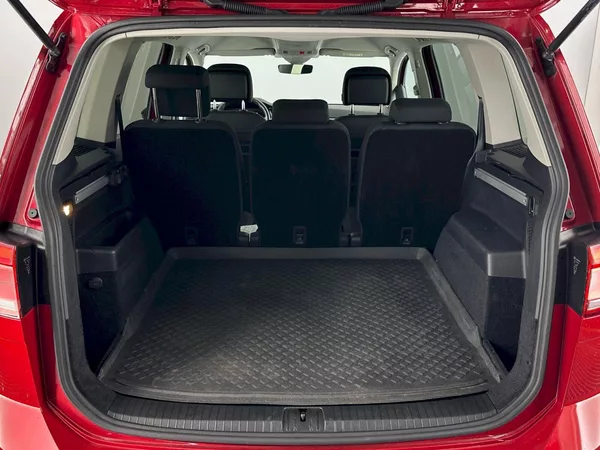 Volkswagen Touran Comfortline 1.5 TSI 110kW - foto 30