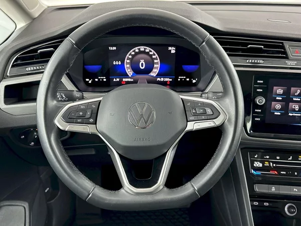 Volkswagen Touran Comfortline 1.5 TSI 110kW - foto 9