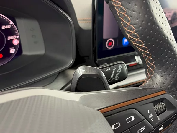 Cupra Formentor VZ 2.0 TSI 228kW 4X4 DSG - foto 27