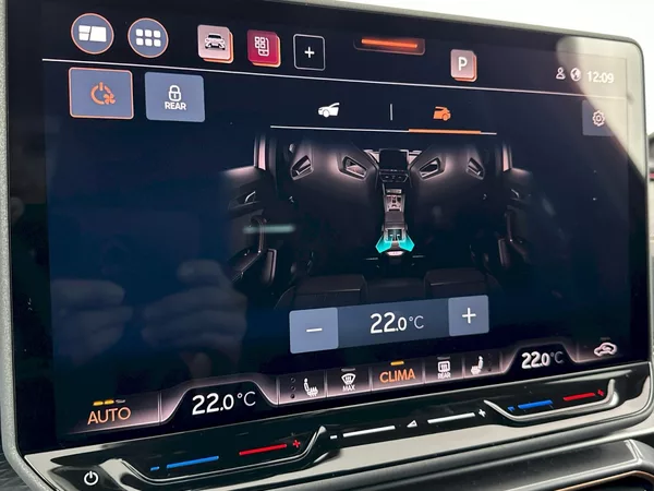 Cupra Formentor VZ 2.0 TSI 245kW 4x4 DSG - foto 21