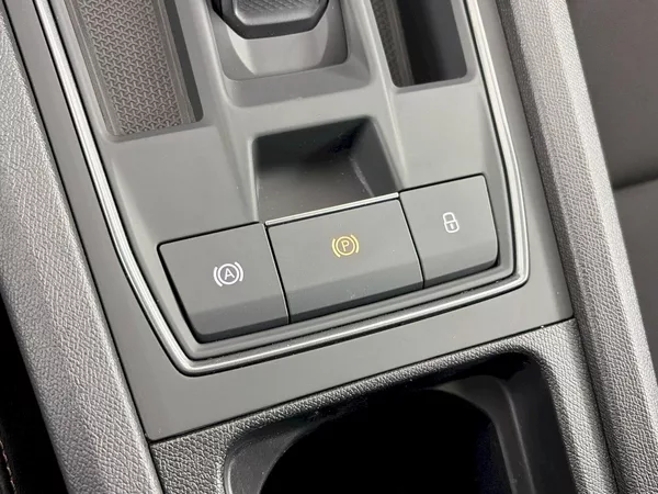 Cupra Leon ST 2.0 TSI 180kW DSG - foto 23