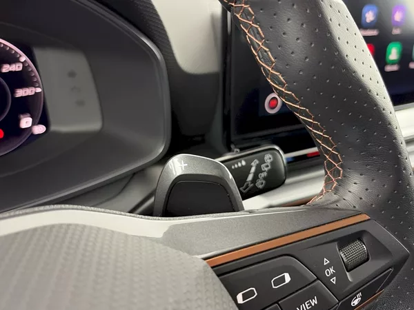Cupra Leon ST 2.0 TSI 180kW DSG - foto 25
