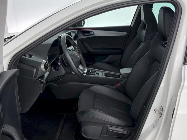 Cupra Leon ST 2.0 TSI 180kW DSG - foto 7