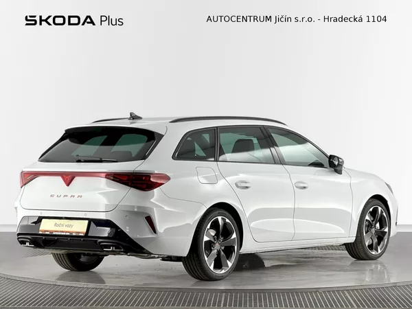 Cupra Leon ST 2.0 TSI 150kW 4x4 DSG - foto 2