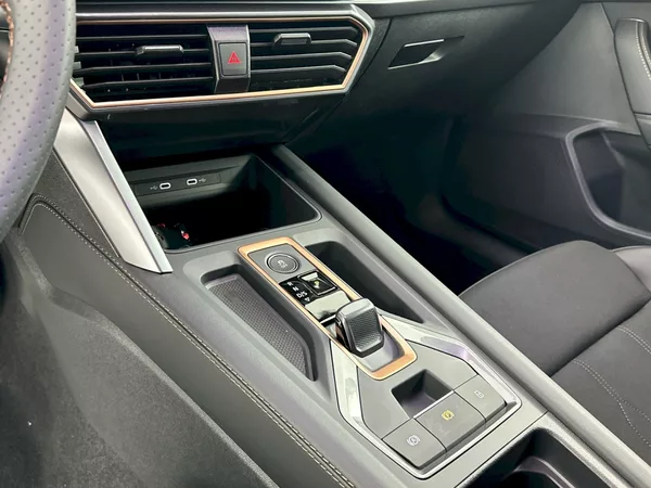 Cupra Leon ST 2.0 TSI 150kW 4x4 DSG - foto 25