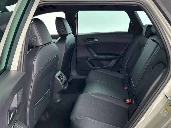 Cupra Leon ST 2.0 TSI 150kW 4x4 DSG - foto 8
