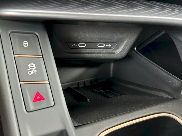 Cupra Terramar VZ 2.0 TSI 195kW 4x4 DSG - foto 25
