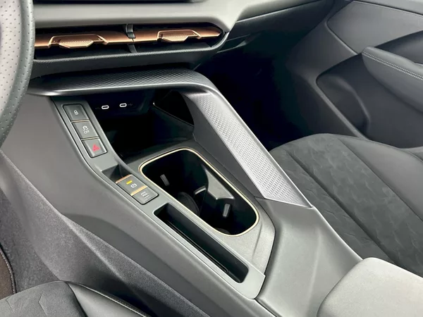 Cupra Terramar VZ 2.0 TSI 195kW 4x4 DSG - foto 26