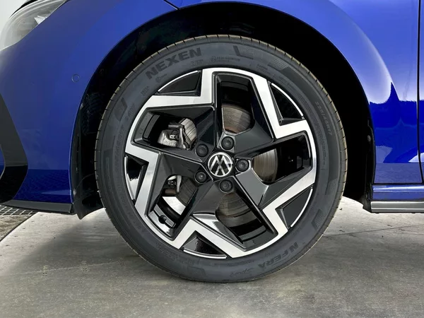 Volkswagen Golf R-Line 2.0 TSI 150kW 4Motion D - foto 37