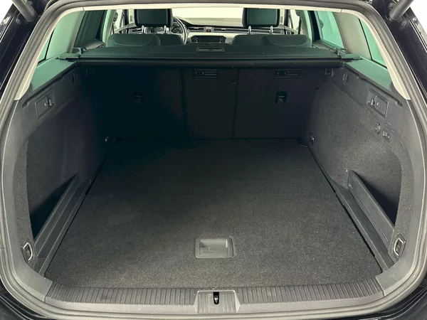 Volkswagen Passat Business 2.0 TDI 110kW - foto 29