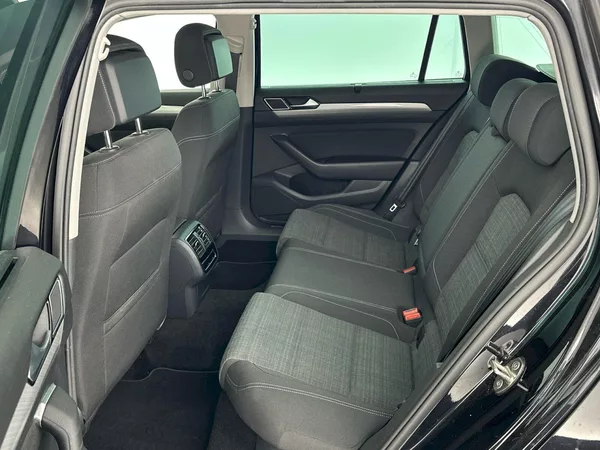 Volkswagen Passat Business 2.0 TDI 110kW - foto 8