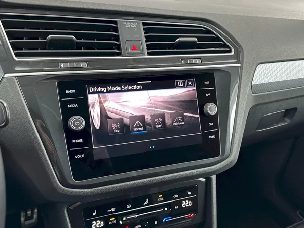 Volkswagen Tiguan 1.5 TSI 96kW, Tažné, Nezávislé - foto 12