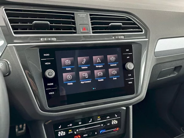 Volkswagen Tiguan 1.5 TSI 96kW, Tažné, Nezávislé - foto 18