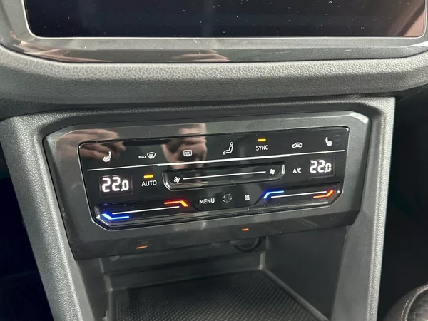 Volkswagen Tiguan 1.5 TSI 96kW, Tažné, Nezávislé - foto 19