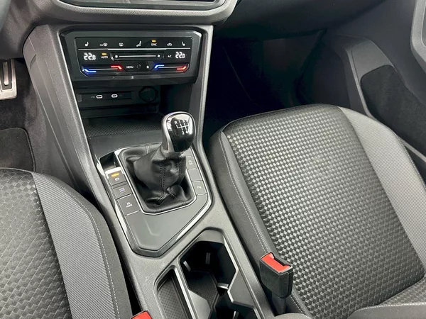 Volkswagen Tiguan 1.5 TSI 96kW, Tažné, Nezávislé - foto 22