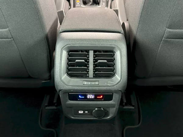 Volkswagen Tiguan 1.5 TSI 96kW, Tažné, Nezávislé - foto 26