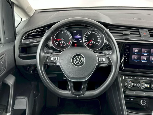 Volkswagen Touran Comfortline 2.0 TDI 90kW - foto 10