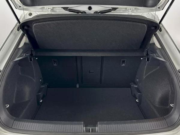 Volkswagen T-Roc Life GOAL 1.0 TSI 85kW - foto 27