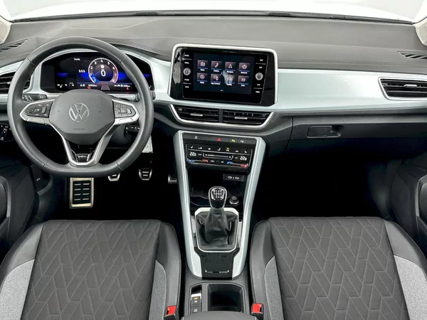 Volkswagen T-Roc Life GOAL 1.0 TSI 85kW - foto 5