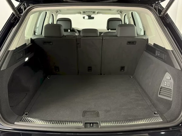 Volkswagen Touareg Elegance 3.0 TDI 170kW 4Motion - foto 33