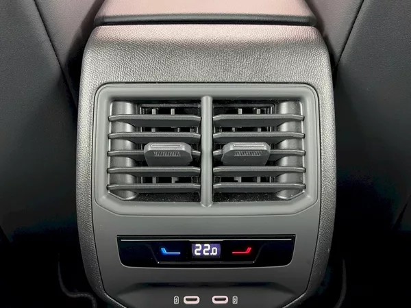 Cupra Leon ST VZ 2.0 TSI 228kW 4x4 DSG - foto 33