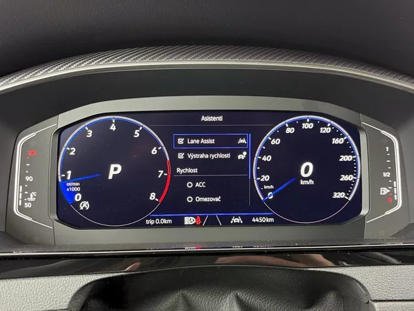 Volkswagen Arteon R 2.0 TSI 235kW 4Motion DSG - foto 10