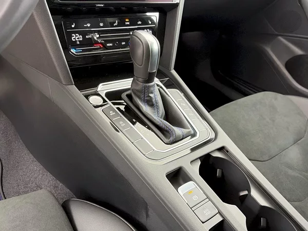 Volkswagen Arteon R 2.0 TSI 235kW 4Motion DSG - foto 26