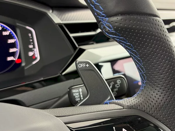 Volkswagen Arteon R 2.0 TSI 235kW 4Motion DSG - foto 27