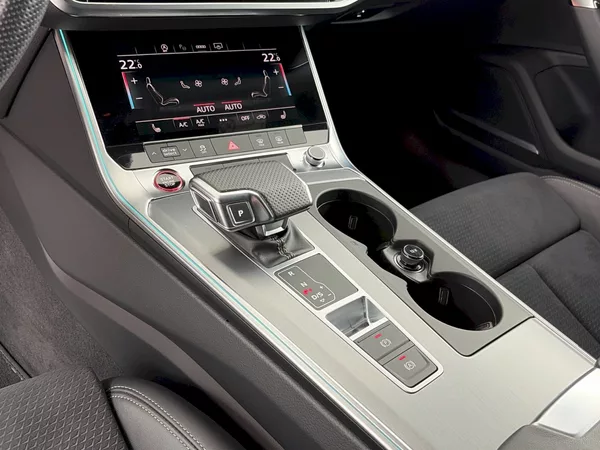 Audi S6 Avant 3.0 TDI 253kW Quattro ZF - foto 33