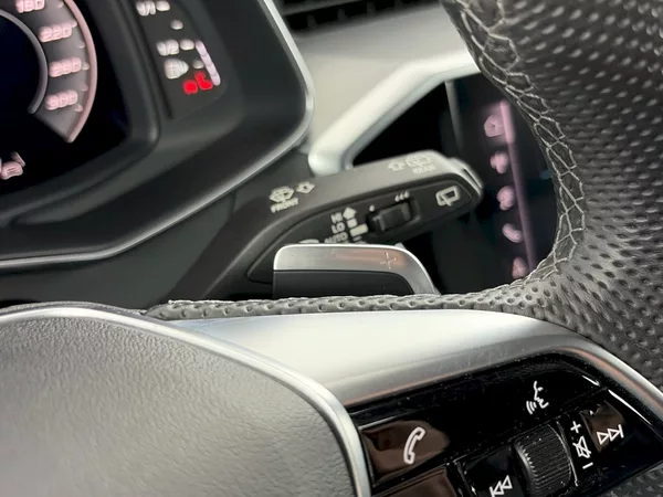 Audi S6 Avant 3.0 TDI 253kW Quattro ZF - foto 34
