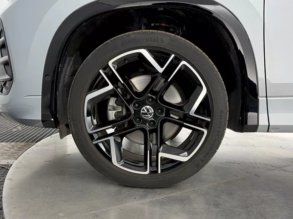Volkswagen Tayron R-Line 2.0 TSI 195kW 4Motion D - foto 48
