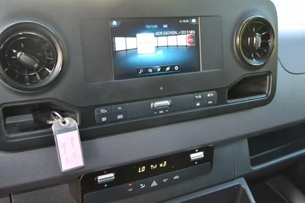 Mercedes-Benz Sprinter 316 hydr. čelo velká výbava - foto 10