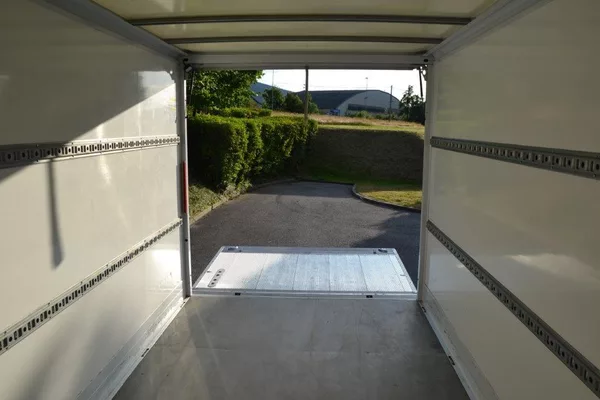 Mercedes-Benz Sprinter 316 hydr. čelo velká výbava - foto 38