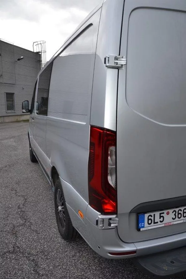 Mercedes-Benz Sprinter 317 9G Camper - vestavba - foto 25