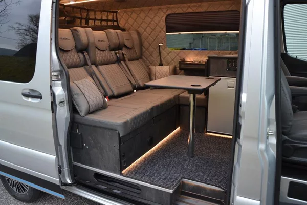 Mercedes-Benz Sprinter 317 9G Camper - vestavba - foto 33