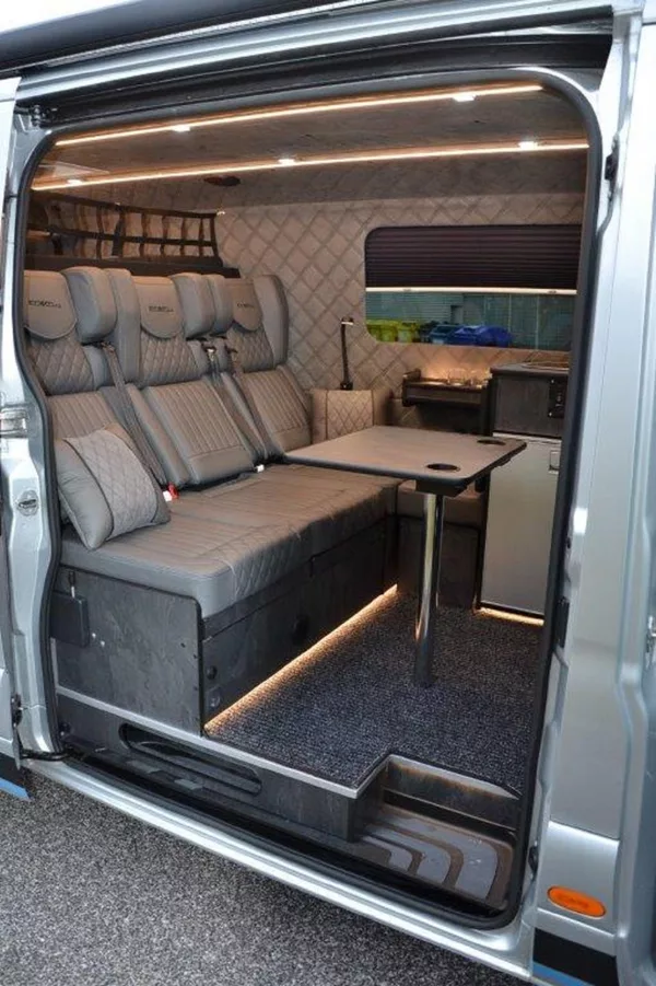 Mercedes-Benz Sprinter 317 9G Camper - vestavba - foto 34