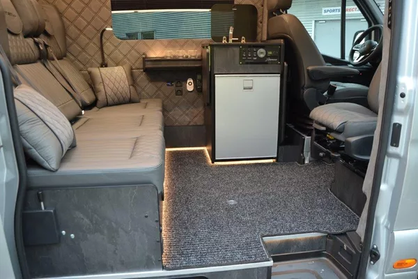 Mercedes-Benz Sprinter 317 9G Camper - vestavba - foto 44