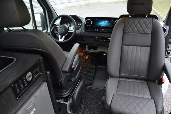 Mercedes-Benz Sprinter 317 9G Camper - vestavba - foto 48