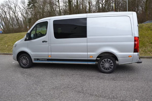 Mercedes-Benz Sprinter 317 9G Camper - vestavba - foto 5