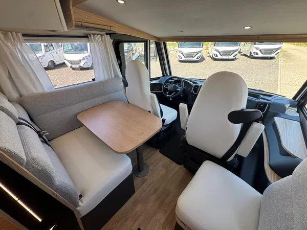Pilote G690GJ Expression - foto 10