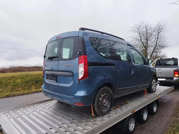 Dacia Dokker 1.2 TCe - Klima špatný´motor - foto 2