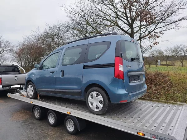Dacia Dokker 1.2 TCe - Klima špatný´motor - foto 3