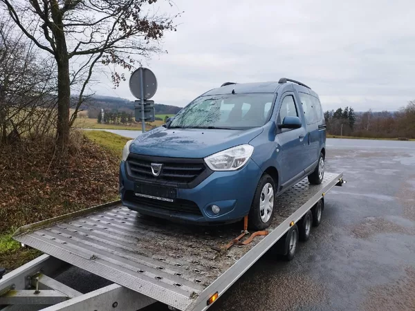 Dacia Dokker 1.2 TCe - Klima špatný´motor - foto 5