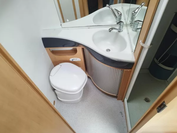 Fiat Ducato 2.8JTD EURAMOBIL GARÁŽ - foto 19