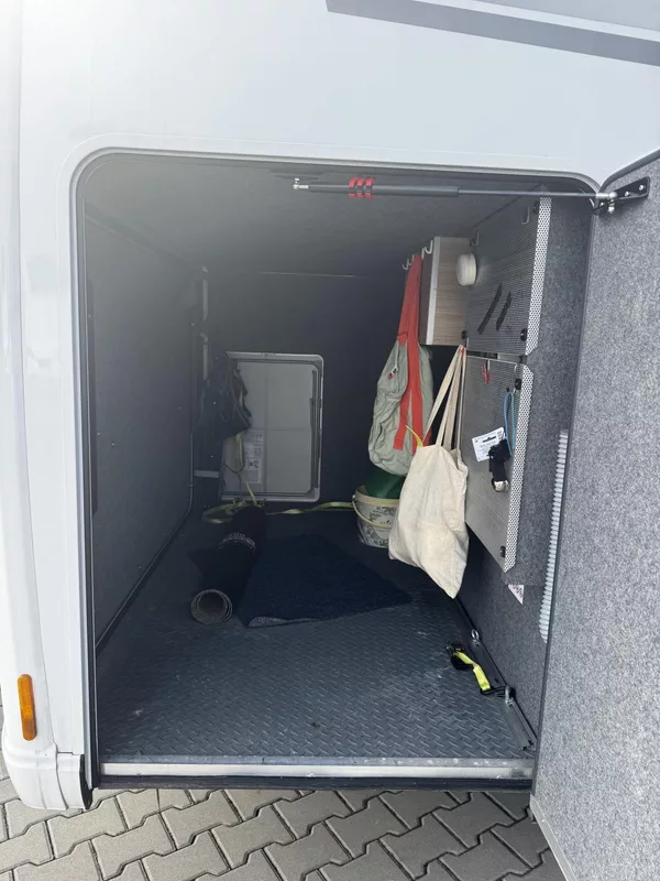Frankia MI7 Neo GDK, MB 2,0l/170HP - foto 9