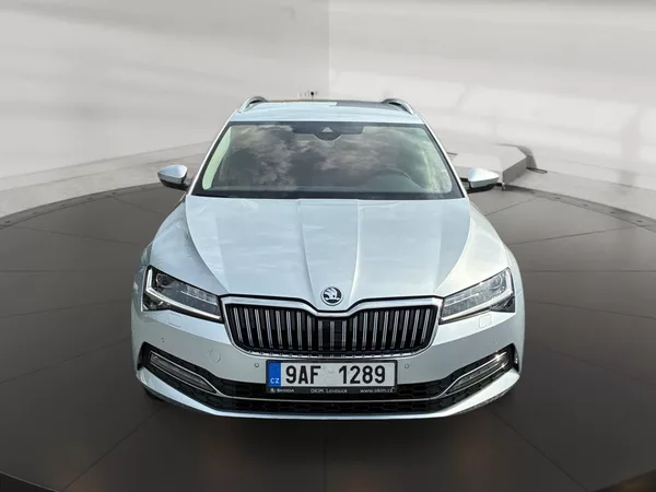 Škoda Superb STYLE 2.0TDI 147kW DSG 4x4 CZ - foto 2