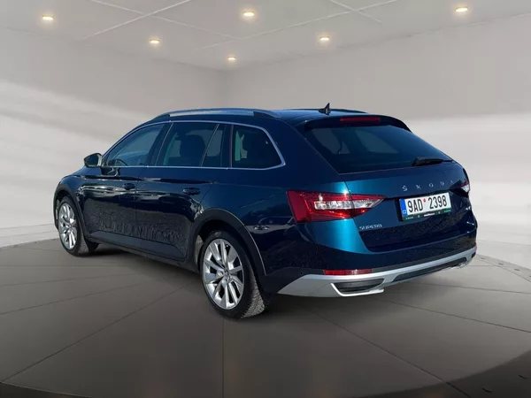 Škoda Superb SCOUT 2.0TDI 147kW 4x4 TAŽNÉ - foto 4