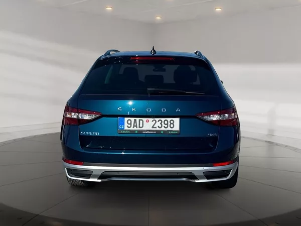 Škoda Superb SCOUT 2.0TDI 147kW 4x4 TAŽNÉ - foto 5
