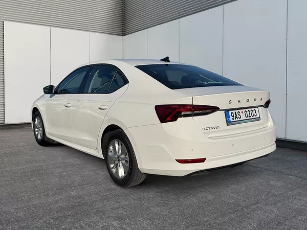 Škoda Octavia AMBITION 2.0TDI 110kW CZ DPH - foto 4